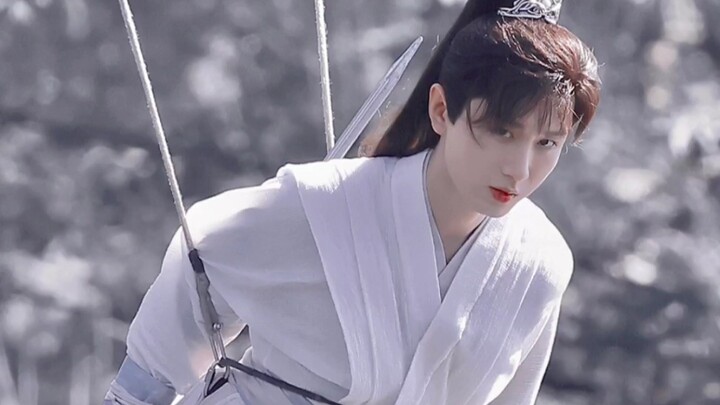 สาวงามเย็นชา หลี่เซียงอี ติงอี้นี่ช่างหลากหลายจริงๆ ฮ่าๆๆ