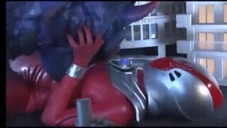 MAISAROH sang Ultra Red Lady part 1
