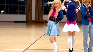 ครอบครัวสามคนกลายเป็นไอดอลด้วยกันในสตูดิโอเต้นรำของโรงเรียน [アイドル Dance Studio Version]