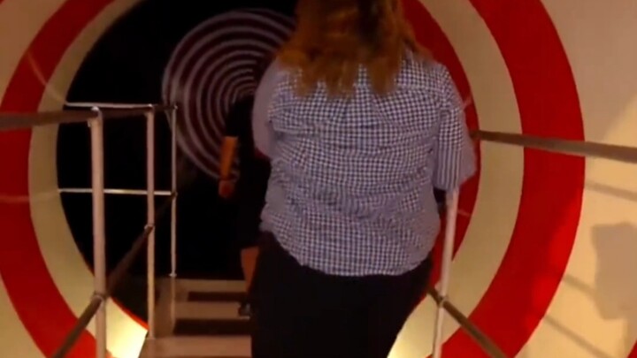 ดีไซน์นี้ ฉันเข้าตามแนวตั้ง แต่ออกตามแนวนอนเหรอ!?