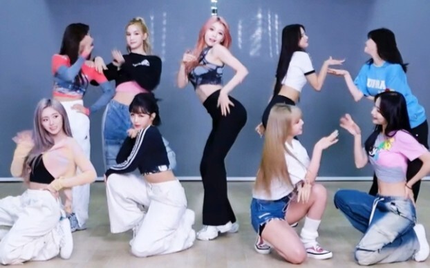 【Kep1er】New song Galileo dance practice room! The group dance is so complete!