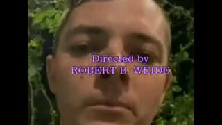 XIN BẠN DỪNG KHÓC