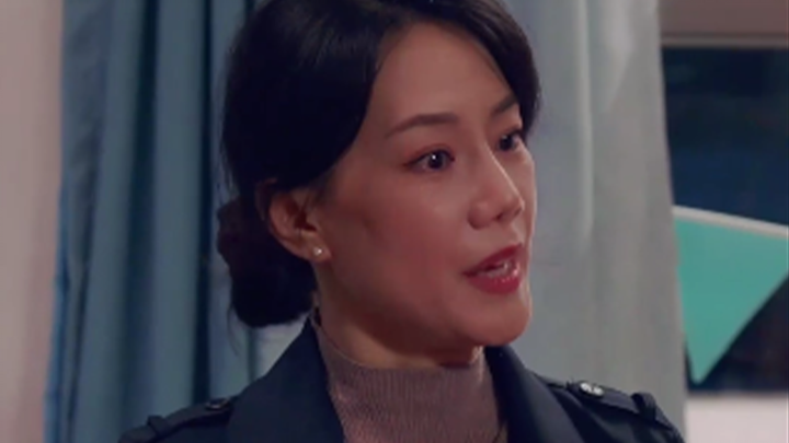 [Dear Friend] Mom rushed to school and read her private diary in public like crazy?