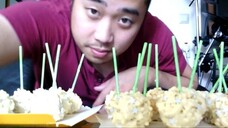 ASMR EATING SOUNDS - WHITE CHOCOLATE WITH RICE CRISP CAKE POPS