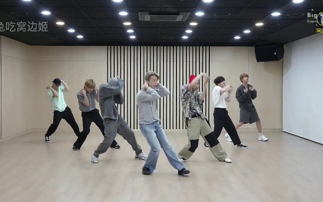 (疯狂踩点)用TWICE夜舞宝打开BTS防弹少年团Dynamite会怎样？