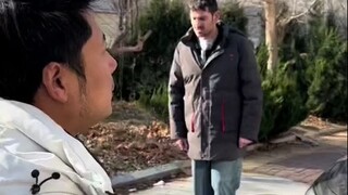 看热闹不嫌事大