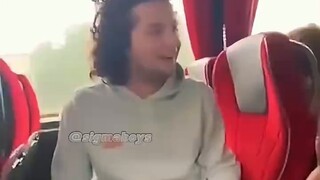 رابطة سعيدة بين الأولاد