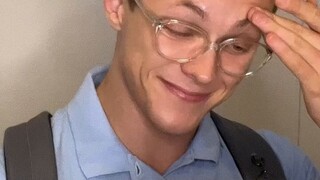 Temanmu yang sombong itu, yang tidak pernah berusaha tetapi selalu mendapat nilai tinggi: