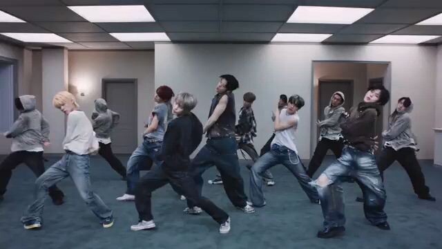 Close Your Eyes "X" M/V