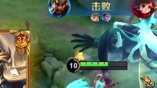 This is the damage caused by Guan Yu in the national service. The blade trembles for thousands of mi