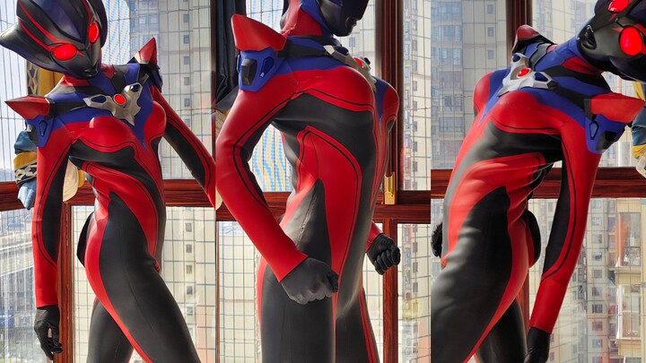 Punya pacar berbadan seperti iblis penggoda itu rasanya gimana ya?