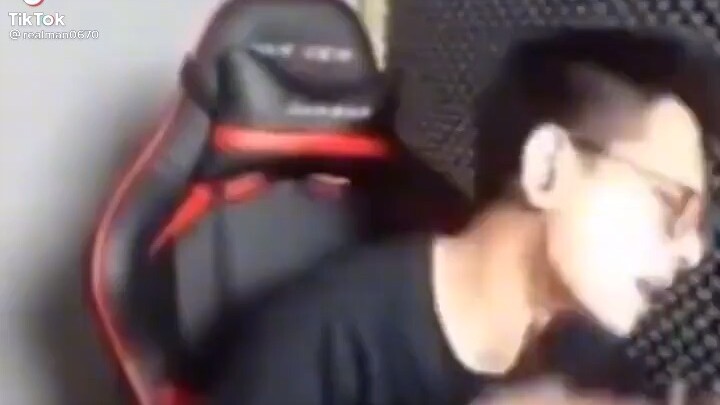 con mẹ mày 1 sự thất bại của Bộ Giáo Dục