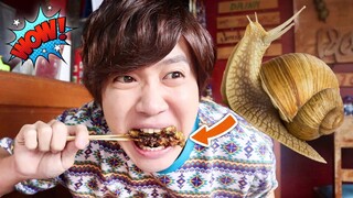 ORANG JEPANG MAKAN SATE SIPUT DI BALI!!!!