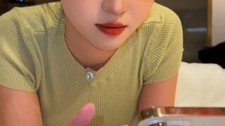 假装和女友说来过这个酒店