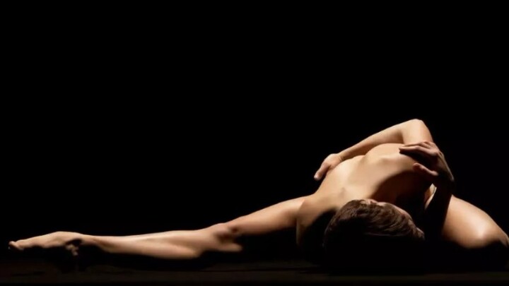 اقتراح الرقص الحديث (الفضاء ثنائي الأبعاد) شرح مرتجل، مديرو الرقص يرحبون بالتبادلات