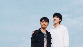 เมื่อสิบแปดปีก่อน เทพเจ้าสงครามจิ่วโจวหลี่จินได้ใช้พลังชีวิตทั้งหมดของเขาเพื่อช่วยชีวิตหลี่หยานเฟย ล