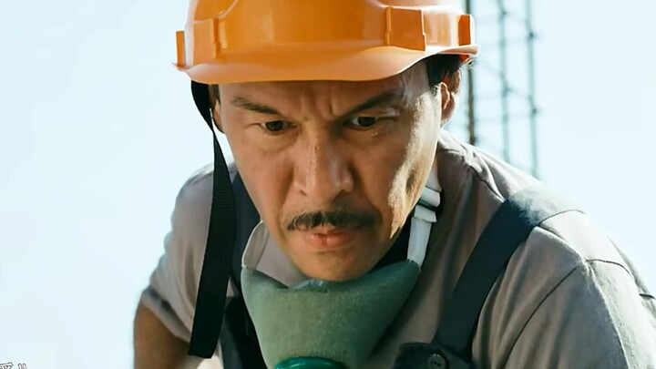 Phim “Cứu Hộ Khẩn Cấp”: Công nhân xây dựng phát hiện lựu đạn trong bê tông, đội cứu hộ lập tức xuất 