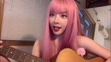 A girl covered Justin Bieber's "Peaches" in pink hair