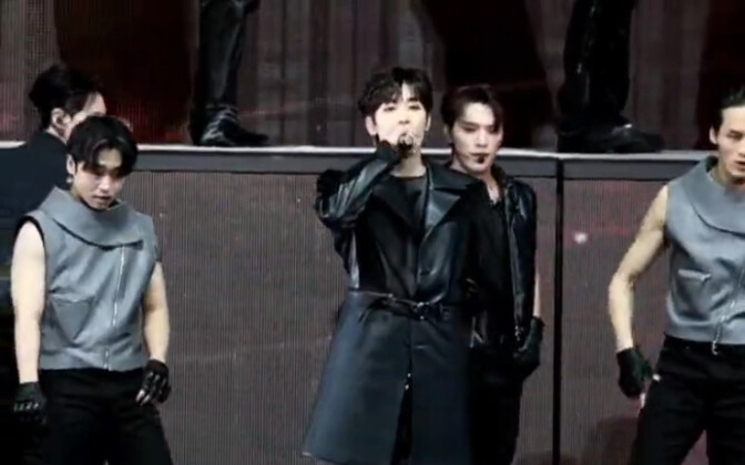 Seluruh Wonwoo | Ayo masuk dan dengarkan pelatihan militer Instruktur Seluruh | Rekaman langsung AAA