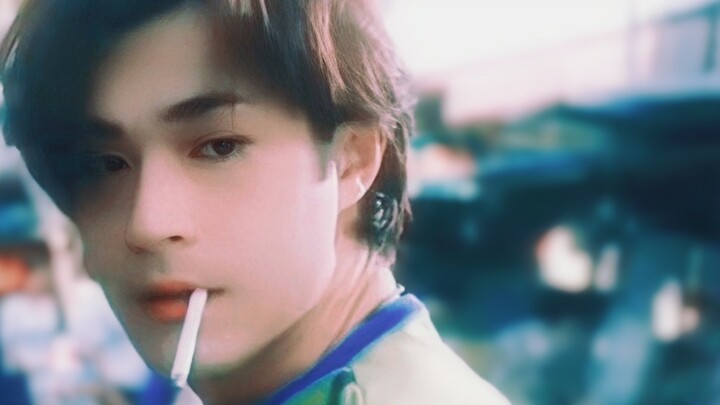 A talent scout who becomes a star in order to complete his KPI - Louis Koo