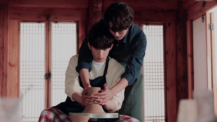 Can I flirt with you using only my hands? [Korean Fu | Unintentional Love Story]