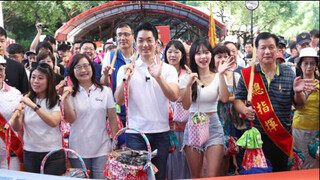 Mayor Jiang participated in the Hakka Cultural Carnival to promote Hakka culture