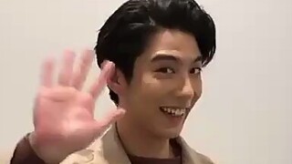 当贺来贤人这只竹鼠精入选了最佳男主演时