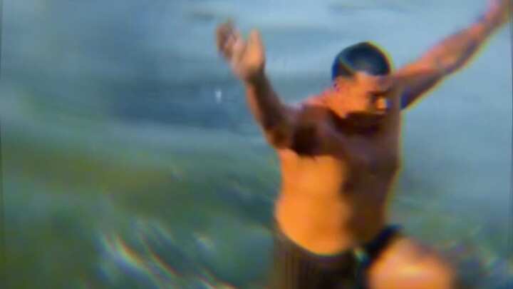 “Áo khoác đại dương sâu thẳm”