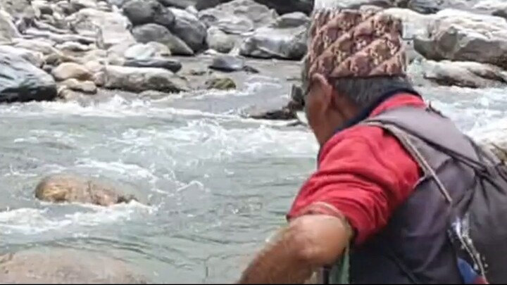 cast netting in Nepal | himalayan trout fishing with handmade cast net |