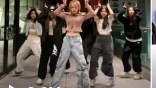 Yuqi’s dance video in London is so good 🔥. I feel that the things you can get at home and abroad are