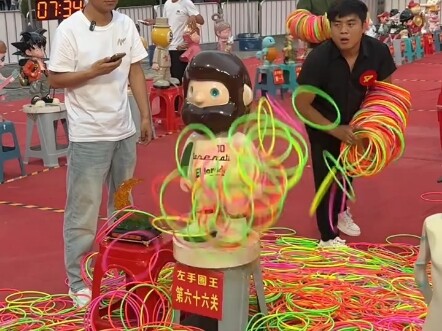 Cuối cùng cũng mặc vào được rồi