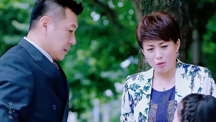 เล่อตงยังมีคุณย่าที่รักและเอ็นดูเธอมาก ปากเหมือนมีดแต่ใจเหมือนเต้าหู้ # เพราะได้พบเธอ