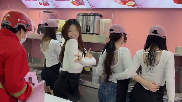 ชานมของคุณยังถูกเขย่าอยู่นะ