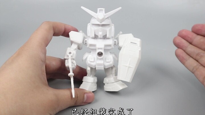 Chiếc gundam nguyên bản trong nước có giá chưa đến 10 nhân dân tệ đã cho phép tôi trải nghiệm niềm h