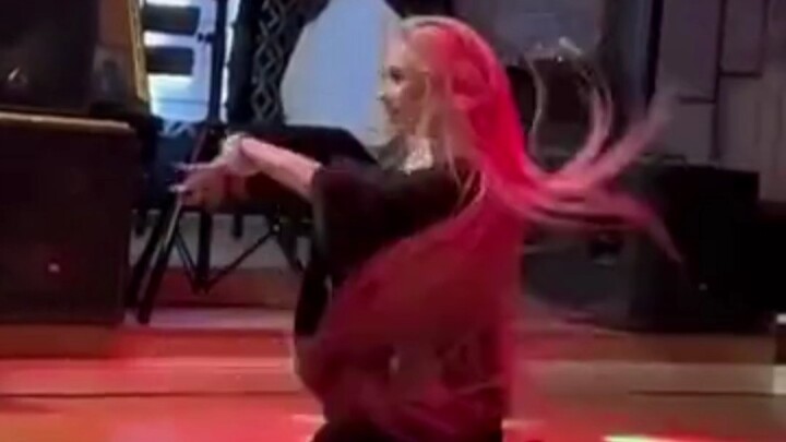 Kebanyakan orang tidak tahan dengan hal ini, dan akan pingsan setelah beberapa kali diguncang.