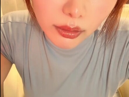 จ้องมองรสชาติของคุณแม่อย่างแนบแน่น