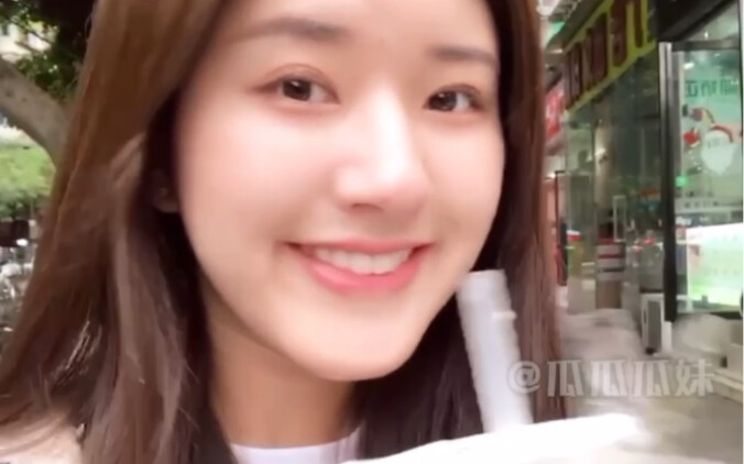 Sister writes, sister writes means zero calories! #Zhao Lusi #Ao Ziyi