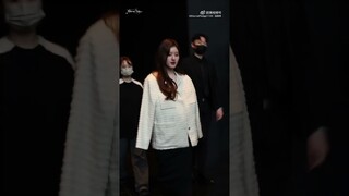 [Vid] 221119 Zhao Lusi attending BVLAGRI event in Shanghai today