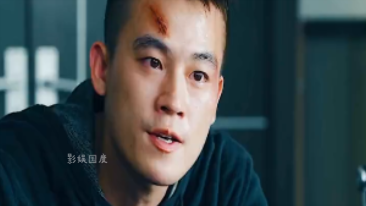 Vai mật vụ khó nhất chính là nỗi sợ bị đồng đội không tin tưởng.