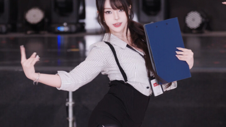 Nữ chính trong công việc không cần tình yêu