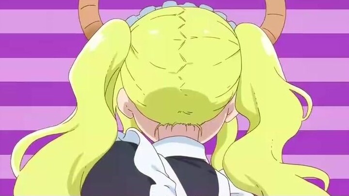 Khi những con rồng khác của Dragon Maid mặc trang phục hầu gái, Lucoa quá gợi cảm.