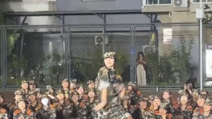 RED girl group member Hu Jingyi’s performance piece for the Beijing Film Academy’s military training