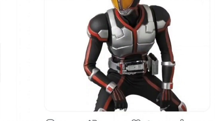 Về phản ứng của người dùng Twitter sau khi bức tượng khắc xương thật của Faiz được tung ra