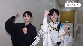 “亚蛋带着新哥哥来咯～ 宋亚轩 彭昱畅”