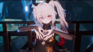 【稚野/白理枳】猫娘驾驶员站在她的机甲前合影留念
