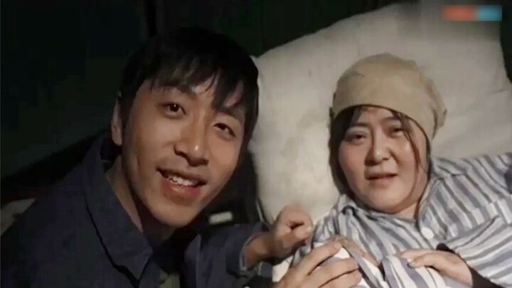 اسمي وانغ دا توي، وبعد انتهاء امتحانات القبول الجامعي، ذهبت مع حبيبتي لمشاهدة نجوم المطر المضحك والم