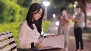 "Kiêng khem mạnh mẽ" Chọn giày là điều gợi cảm nhất!