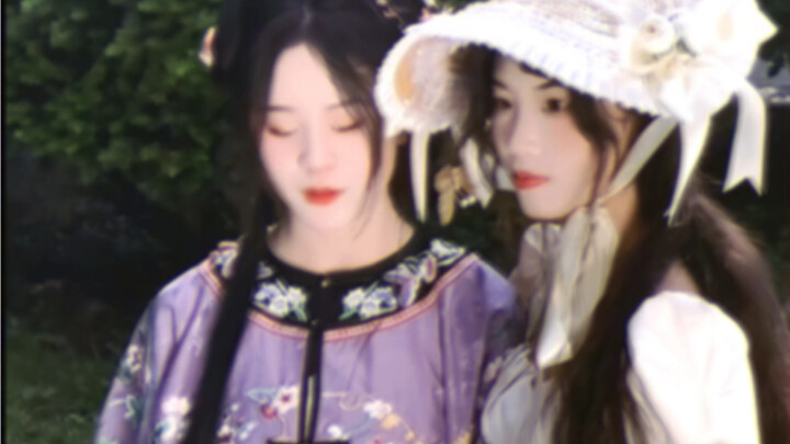 “คุณหนูครับ คนฝรั่งพวกนั้นถ้าชอบใครมากๆ เขาก็แอบแต่งกลอนให้เธอเหมือนกันเหรอ?”