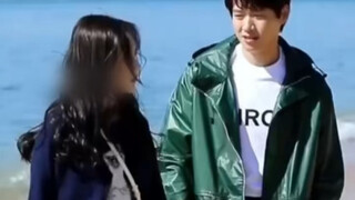 Wei Daxun meminta Li Yitong untuk memberinya V 50