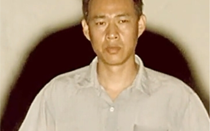 “Duan Xiaolou, are you the Overlord?” … “No.” “Haven’t you always been the Overlord?” … “That was ju